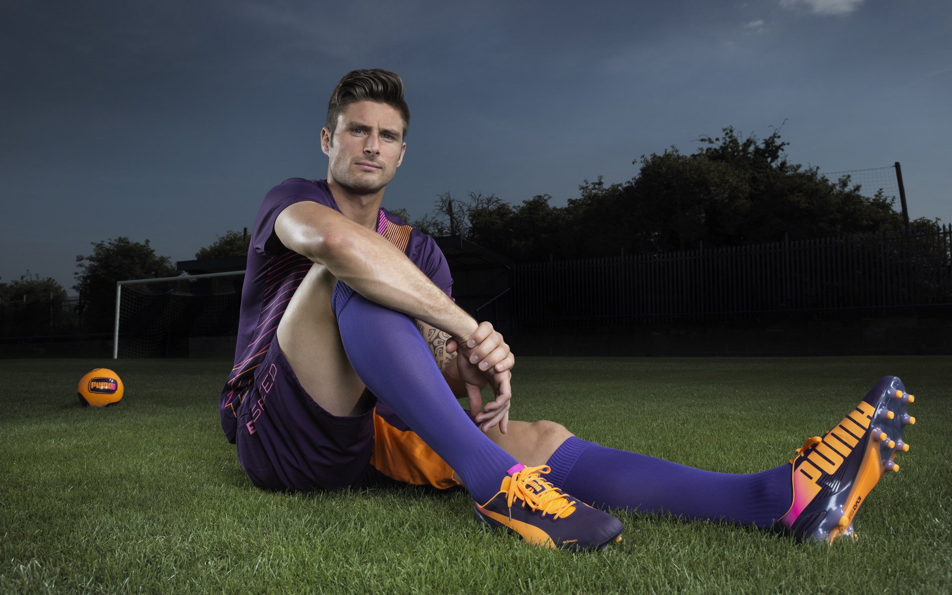 冰与火的对决,格列兹曼关键节点连续得分,挪威与冰岛的北欧足球启示录